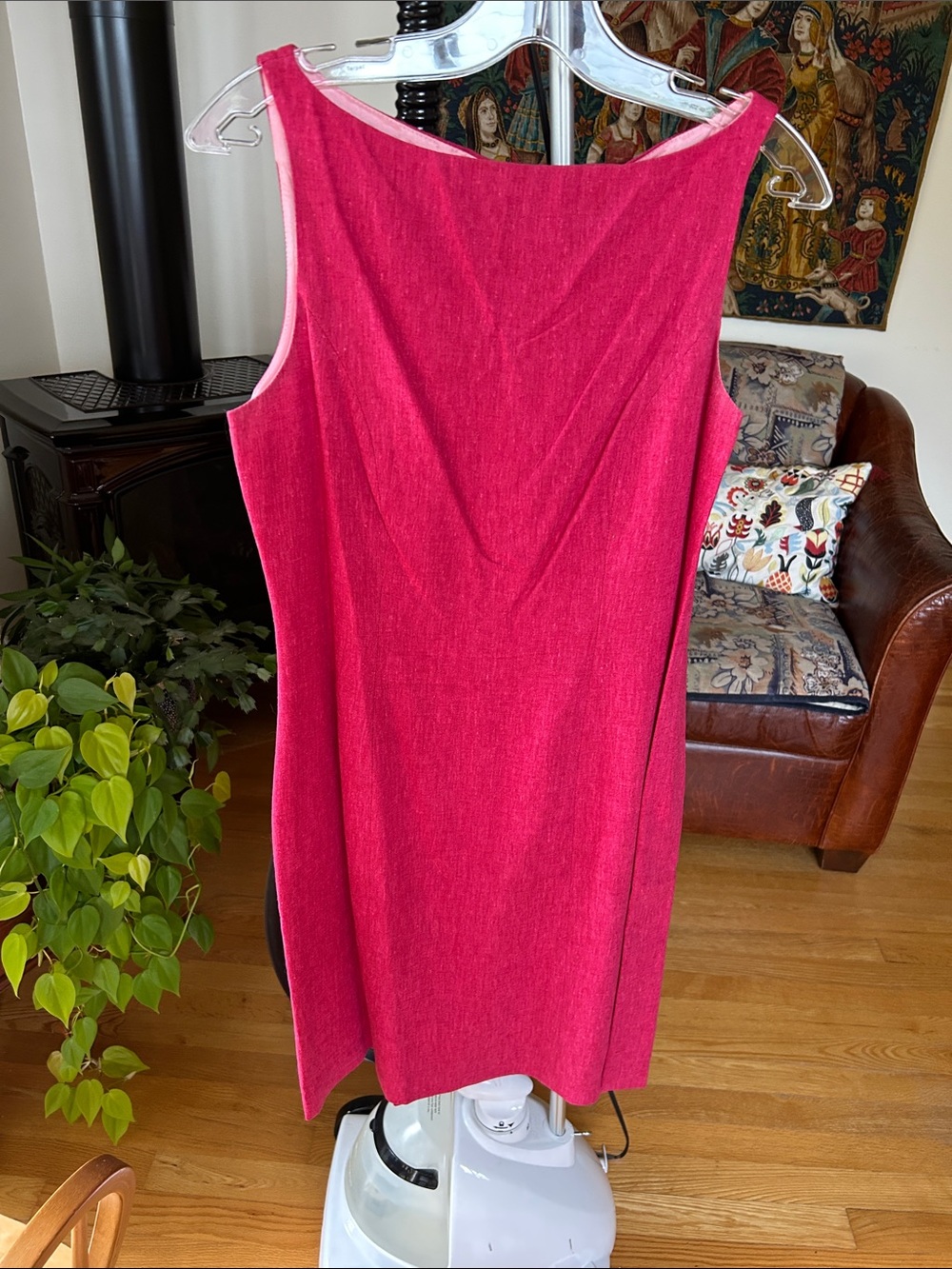 Women's Tailored Pink Blazer and matching dress - Picture 2 of 5
